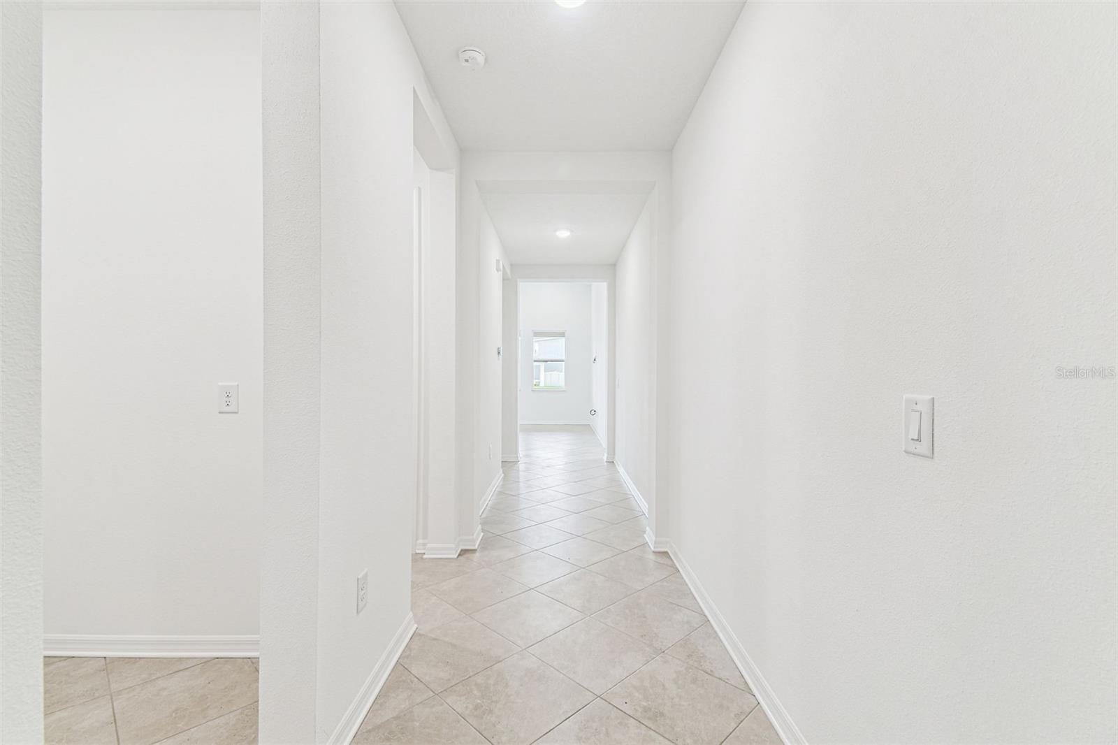 Image 10 of 86 For 278 Hillshire Place