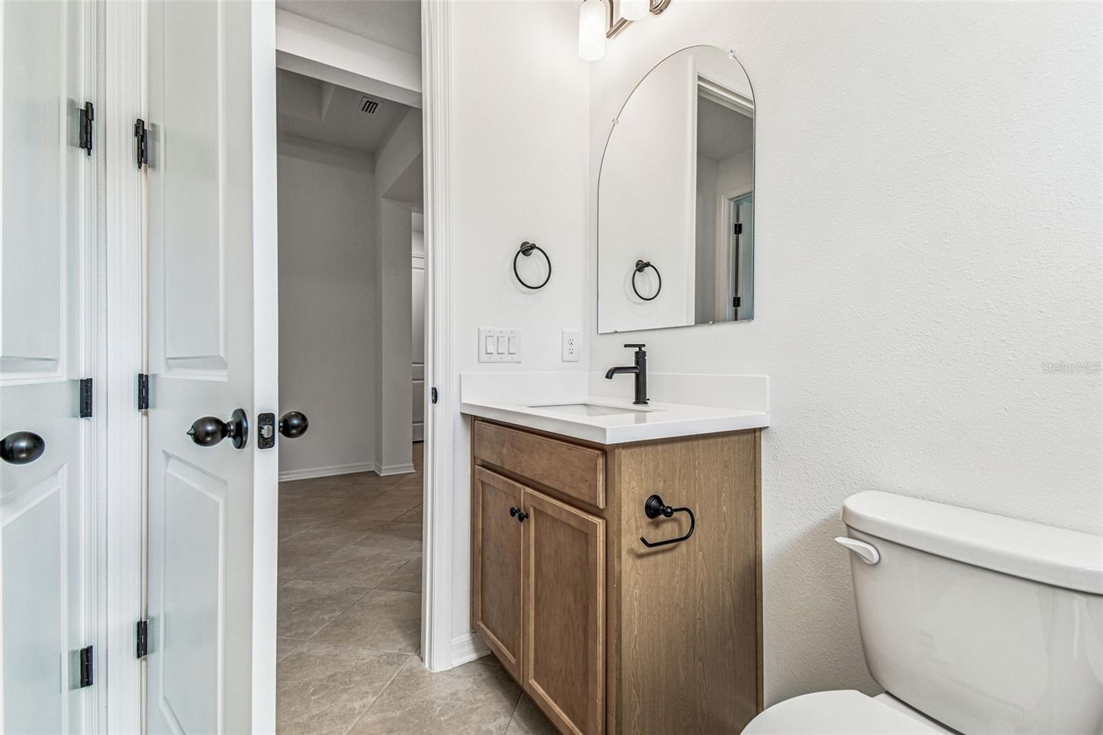Image 51 of 86 For 278 Hillshire Place