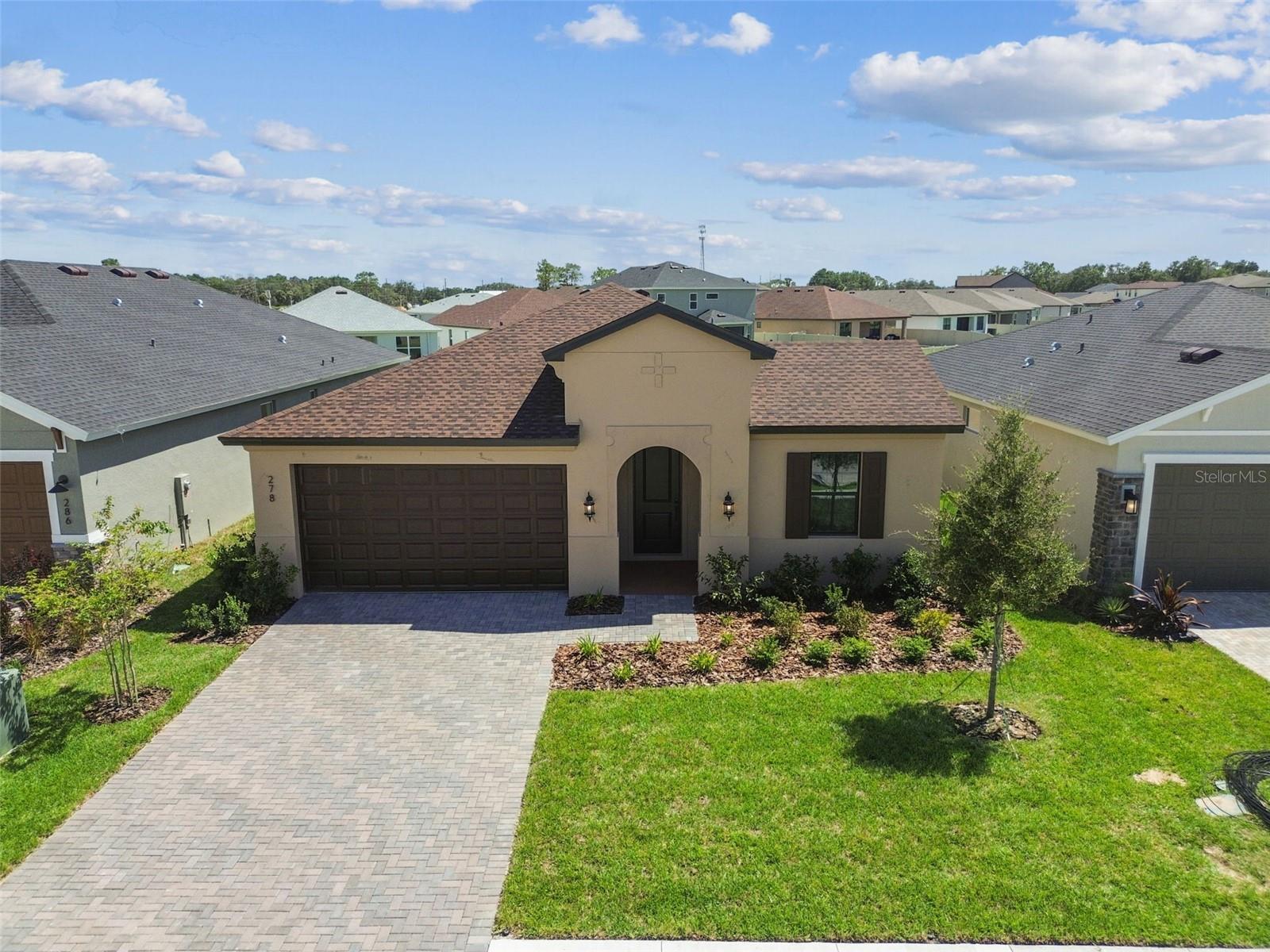 Image 6 of 86 For 278 Hillshire Place