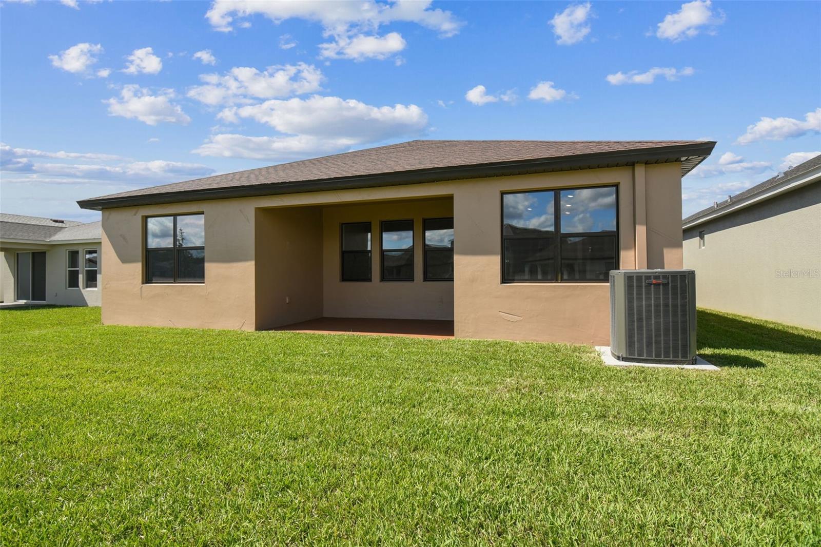 Image 68 of 86 For 278 Hillshire Place