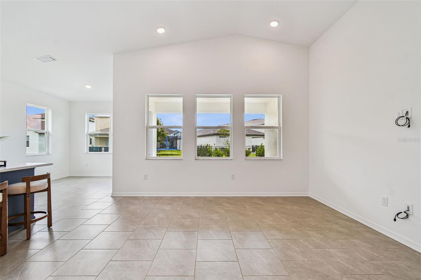 Image 21 of 77 For 11818 Moonsail Drive
