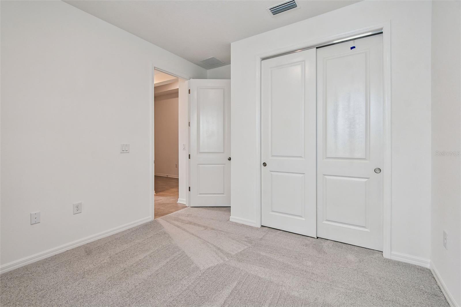 Image 23 of 77 For 11818 Moonsail Drive