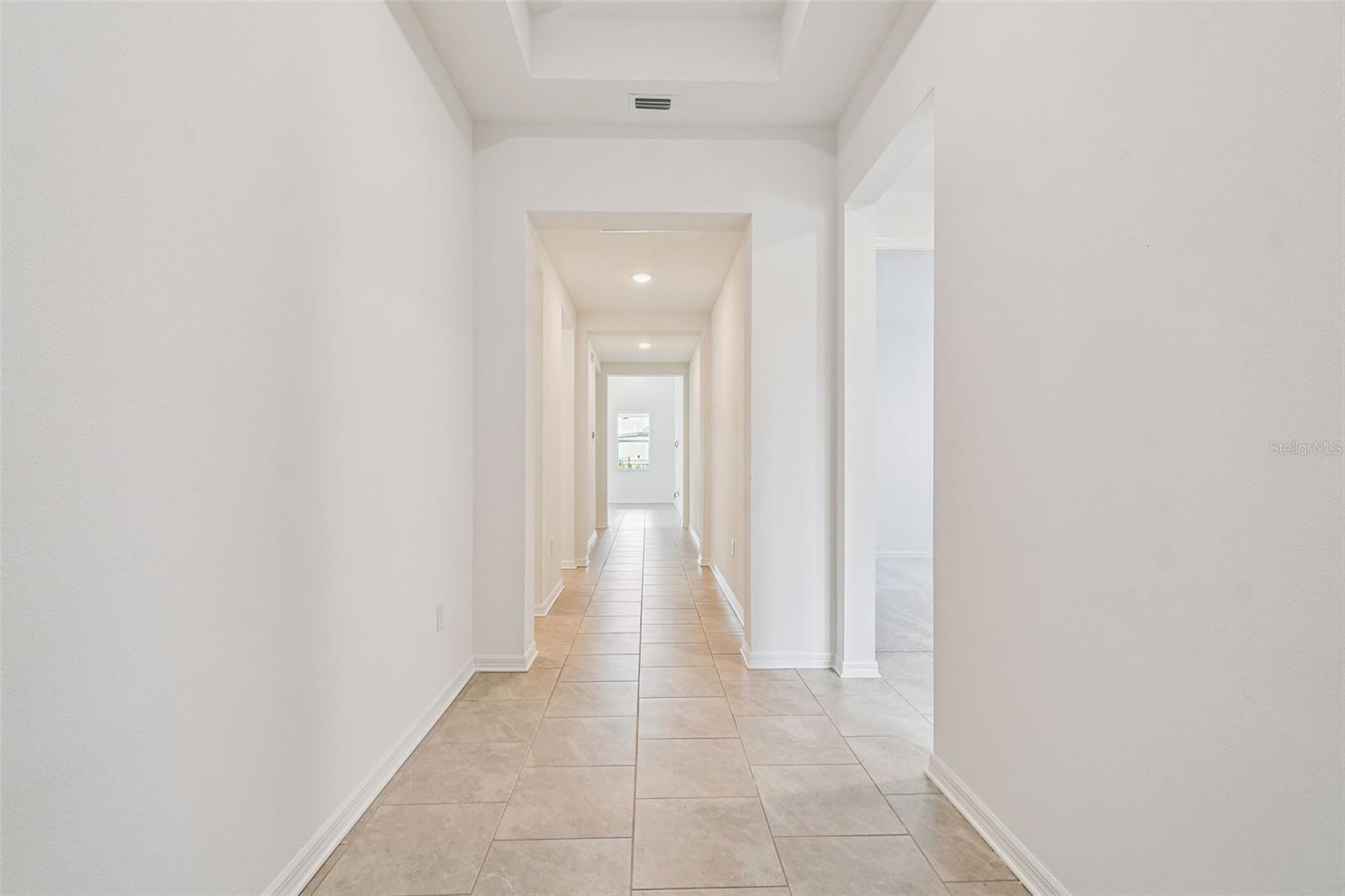 Image 33 of 77 For 11818 Moonsail Drive