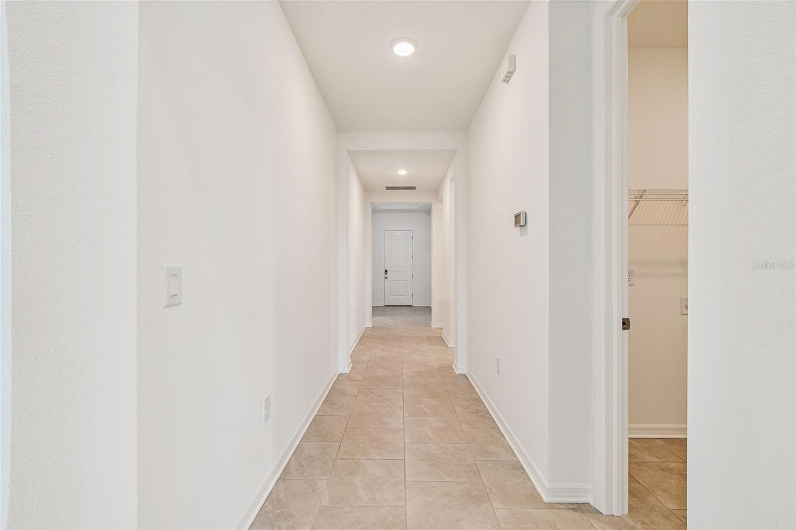 Image 46 of 77 For 11818 Moonsail Drive