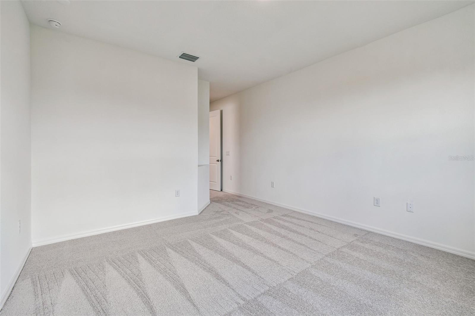 Image 51 of 77 For 11818 Moonsail Drive