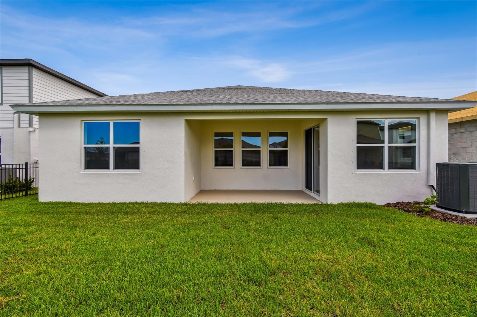 Image 54 of 77 For 11818 Moonsail Drive