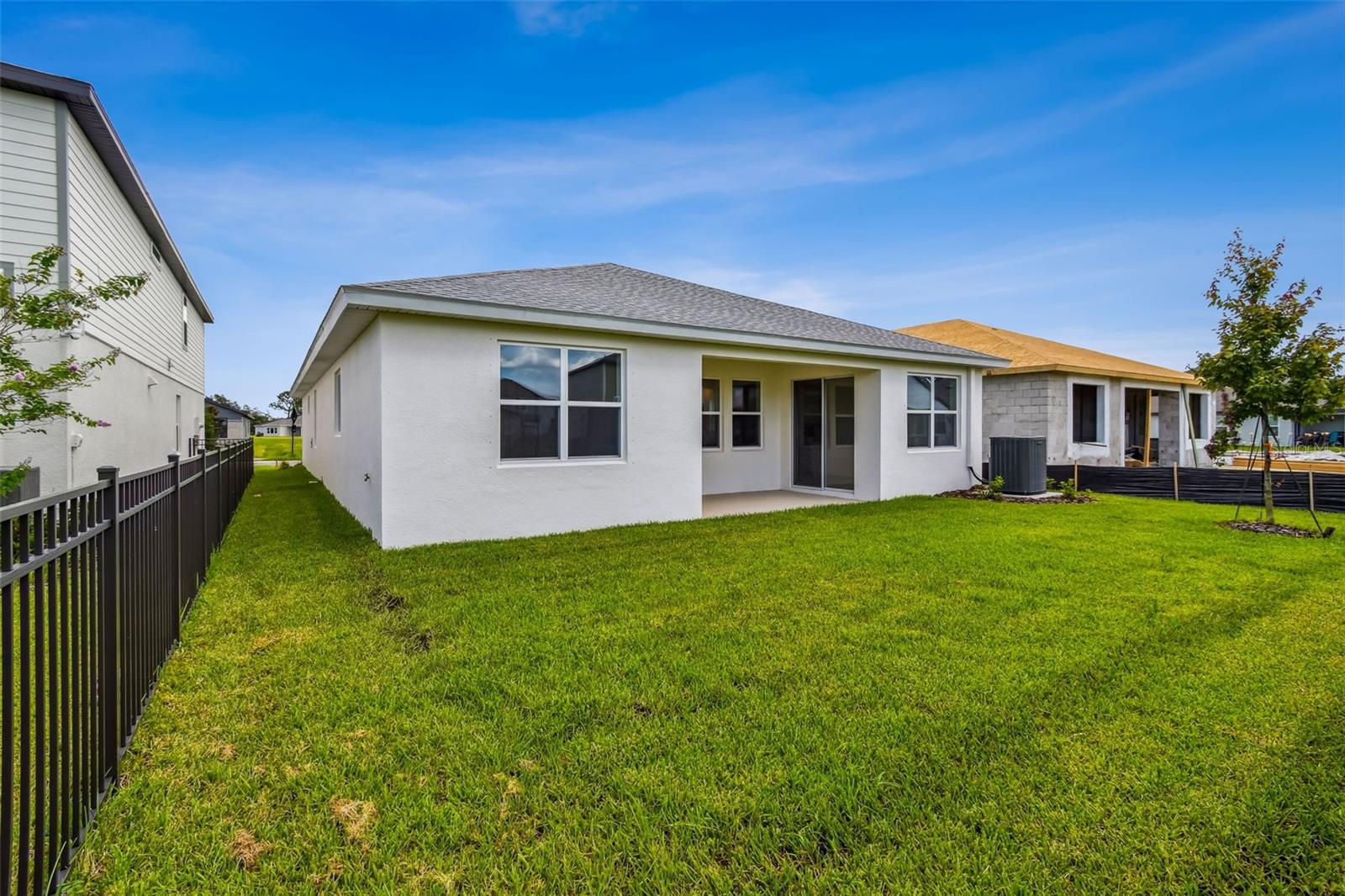Image 55 of 77 For 11818 Moonsail Drive