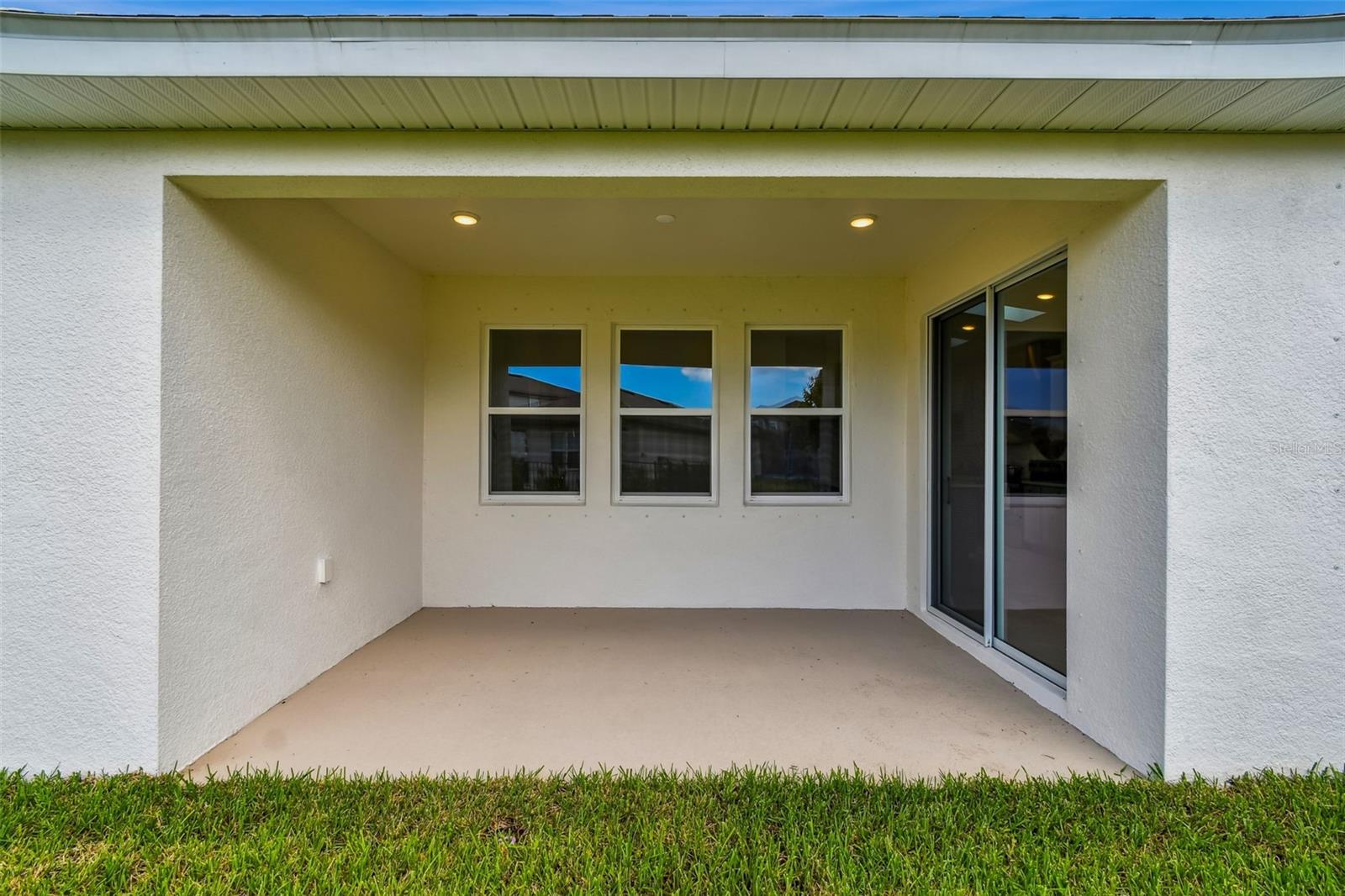 Image 56 of 77 For 11818 Moonsail Drive