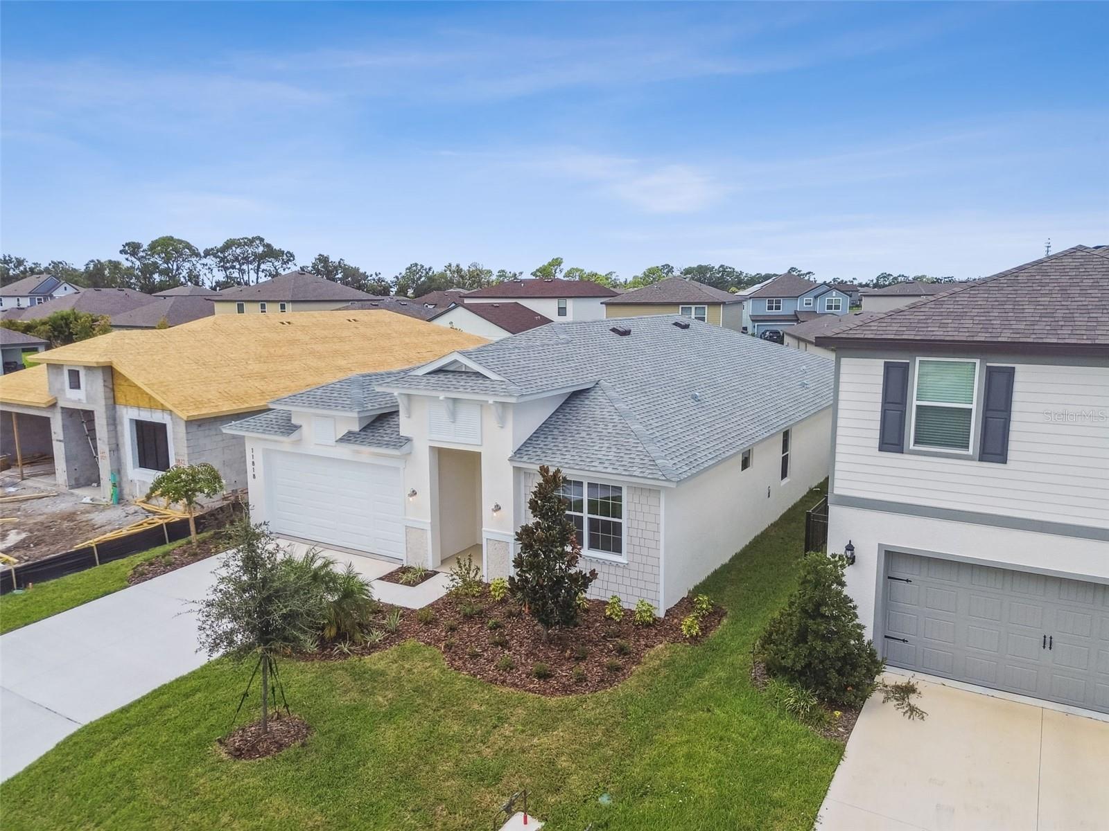 Image 58 of 77 For 11818 Moonsail Drive