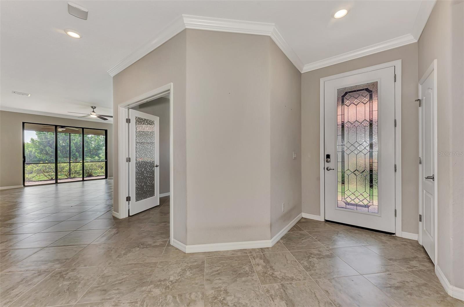 Image 10 of 42 For 10113 Fiddlewood Drive