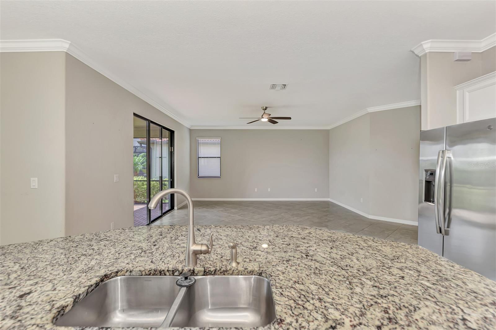 Image 19 of 42 For 10113 Fiddlewood Drive