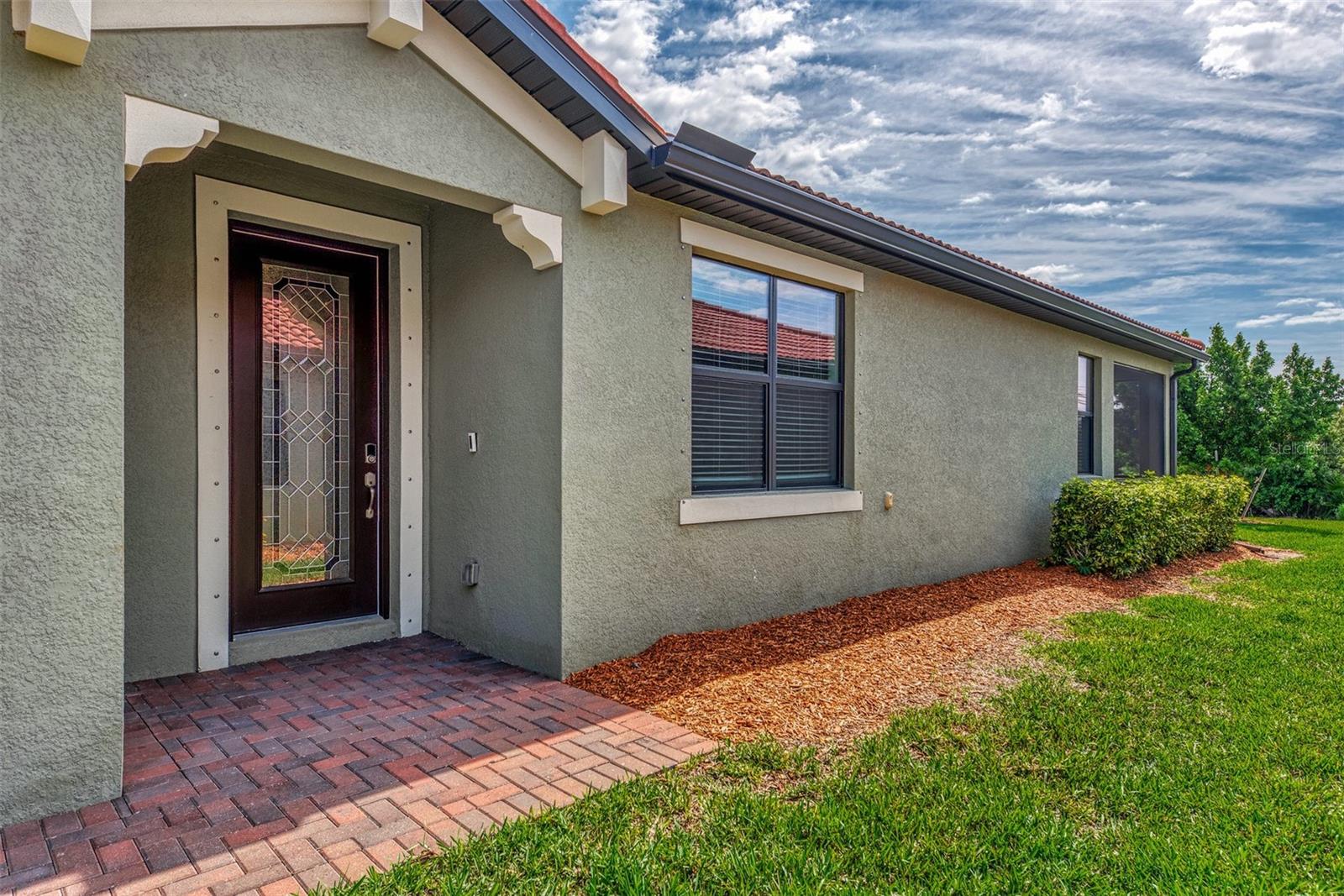 Image 6 of 42 For 10113 Fiddlewood Drive