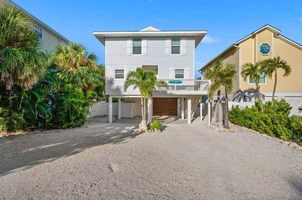 Image 47 of 50 For 785 Jacaranda Road