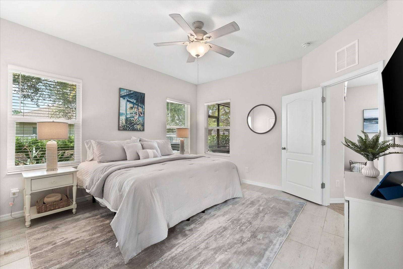 Image 31 of 68 For 4954 Newport News Circle