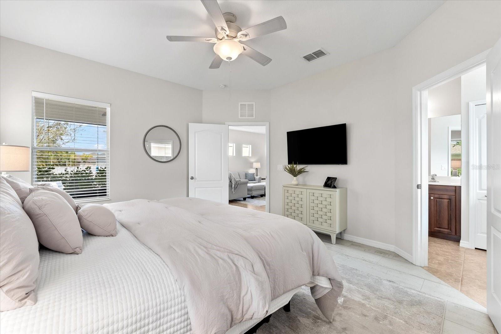 Image 32 of 68 For 4954 Newport News Circle