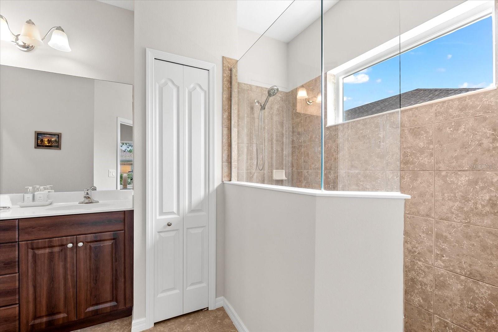 Image 35 of 68 For 4954 Newport News Circle
