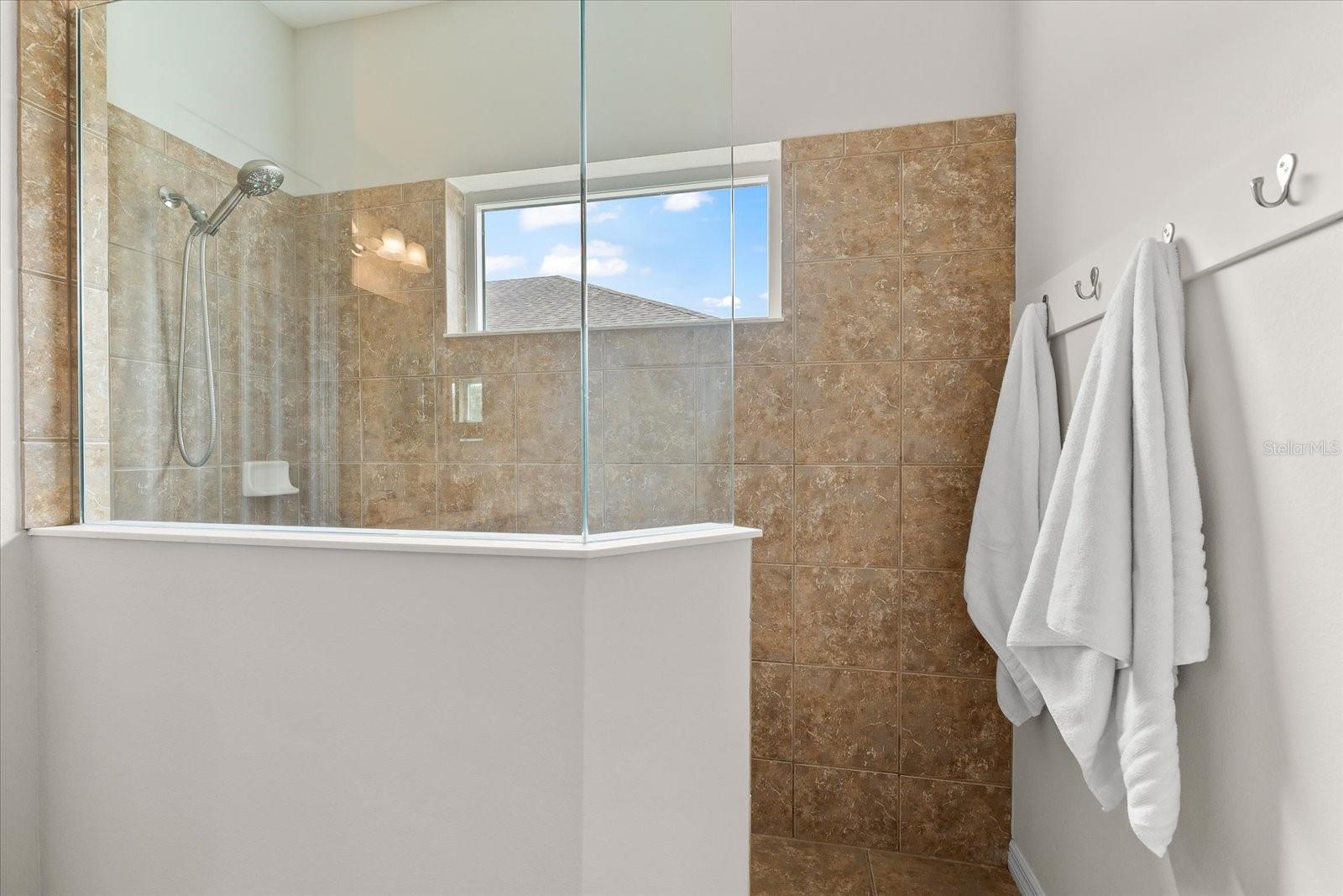 Image 38 of 68 For 4954 Newport News Circle