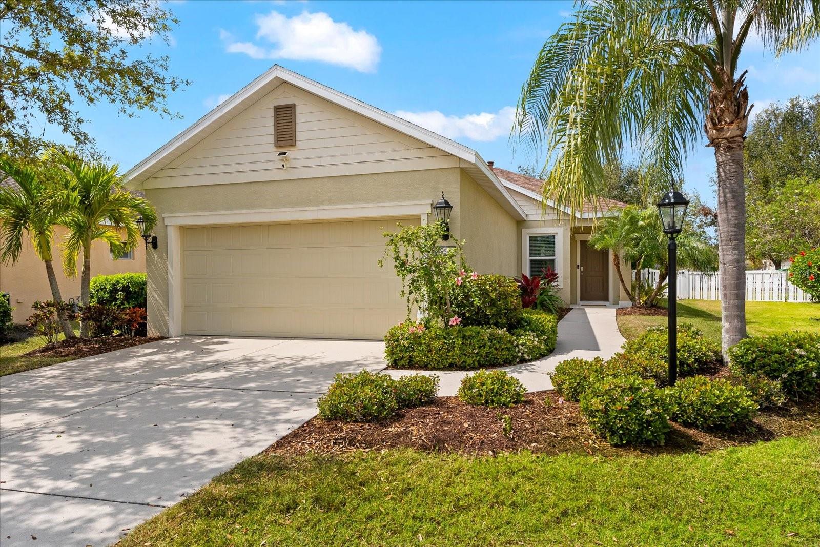 Image 4 of 68 For 4954 Newport News Circle