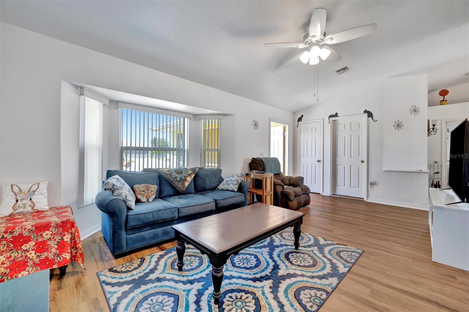 Image 16 of 58 For 27142 Villarrica Drive