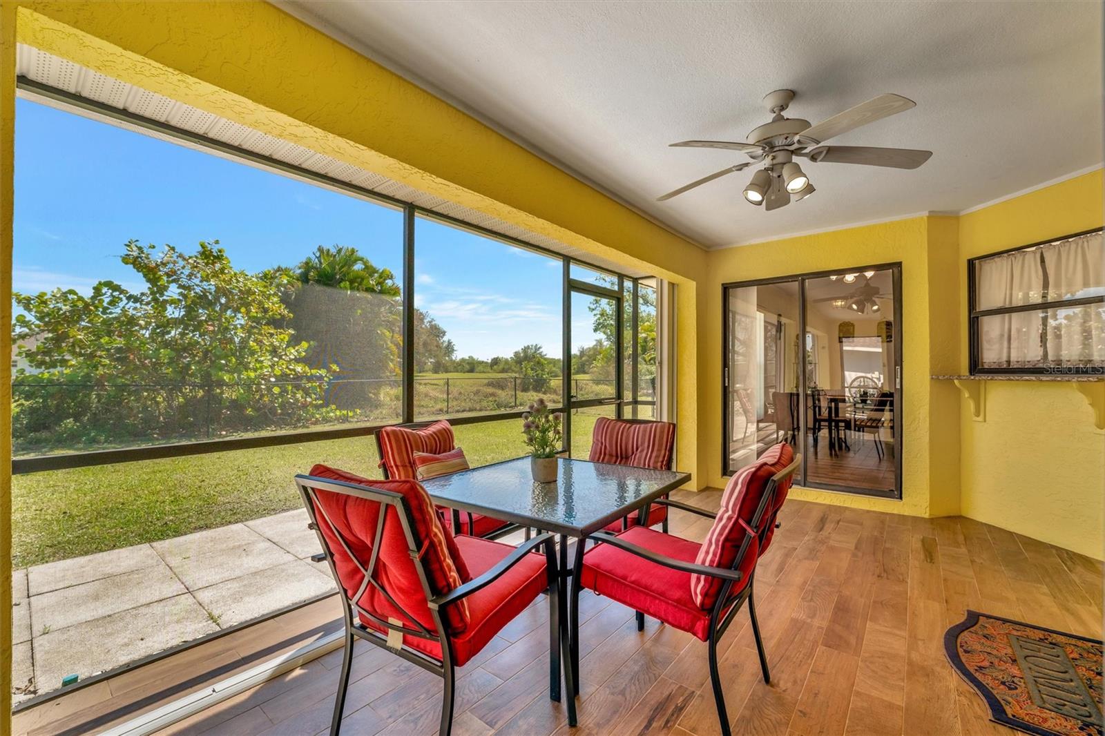 Image 36 of 58 For 27142 Villarrica Drive