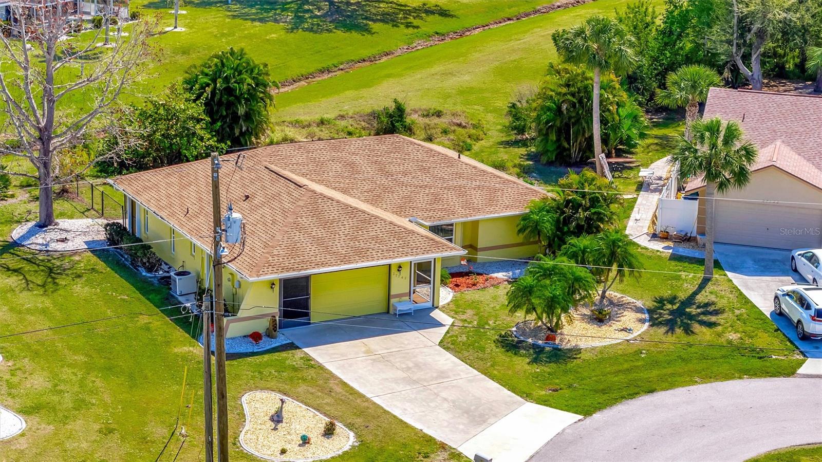 Image 7 of 58 For 27142 Villarrica Drive
