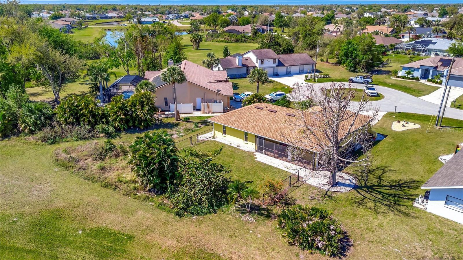 Image 9 of 58 For 27142 Villarrica Drive
