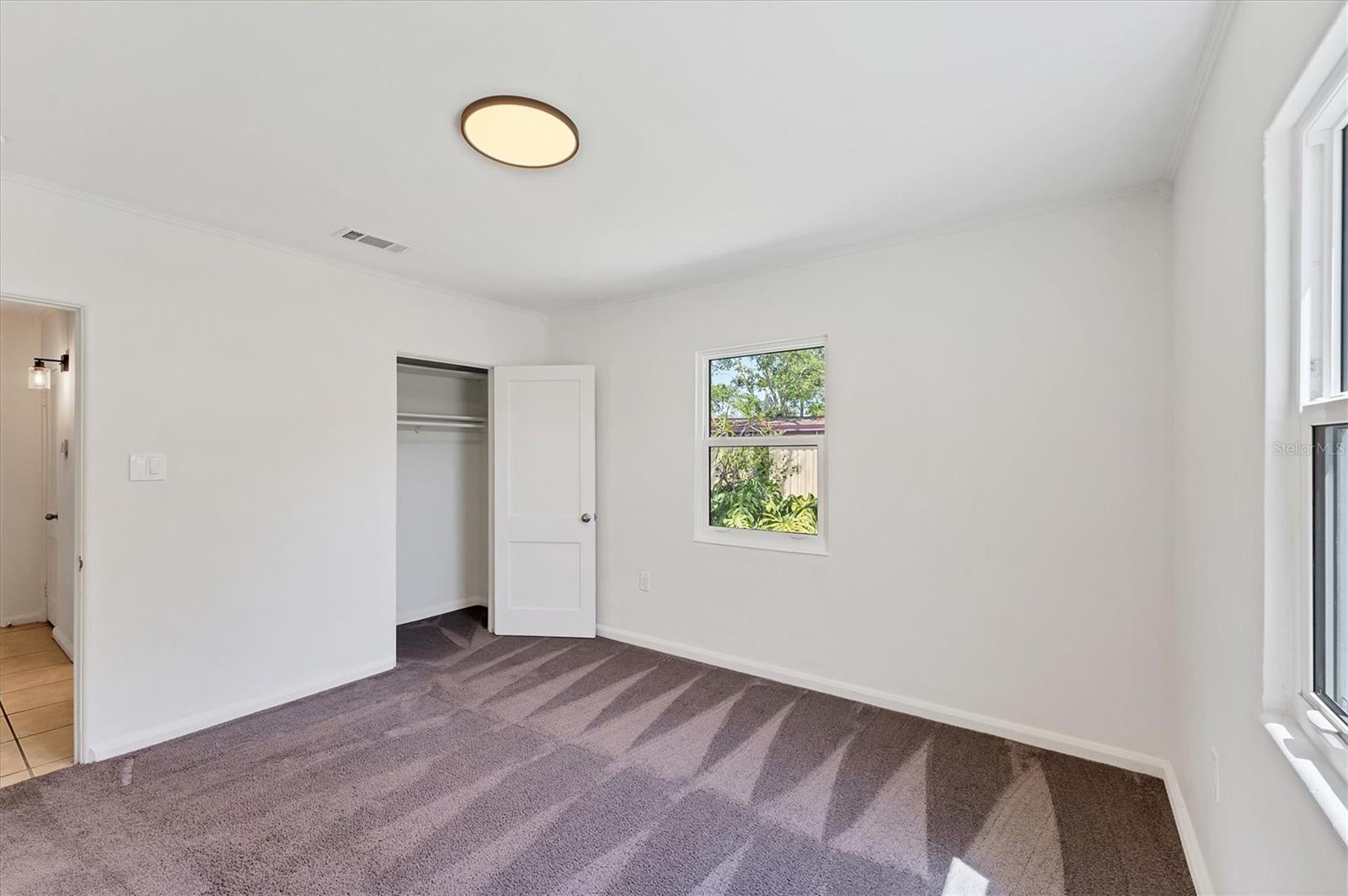 Image 20 of 27 For 436 Parkview Drive