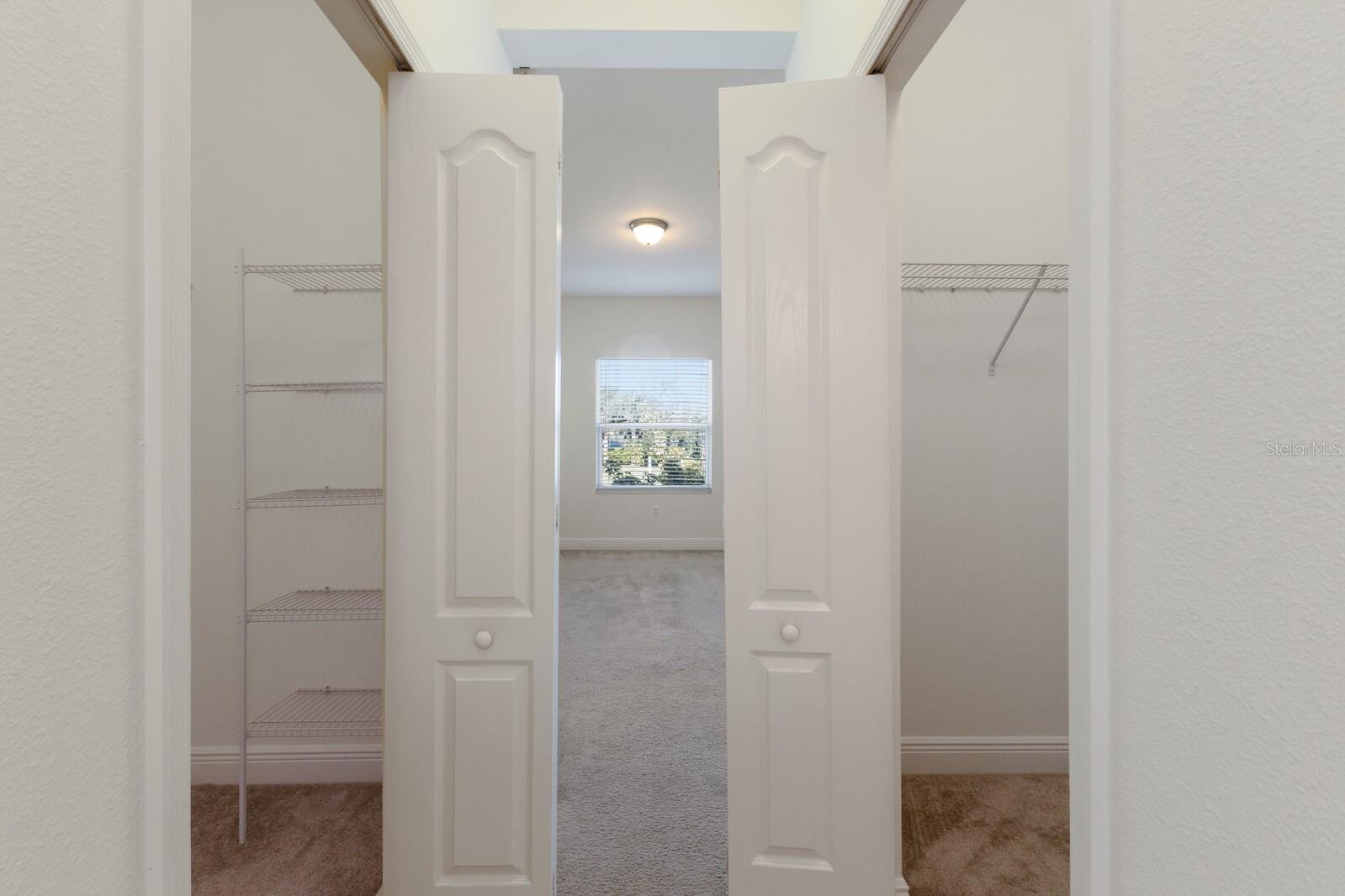 Image 16 of 27 For 7742 Ridgelake Circle