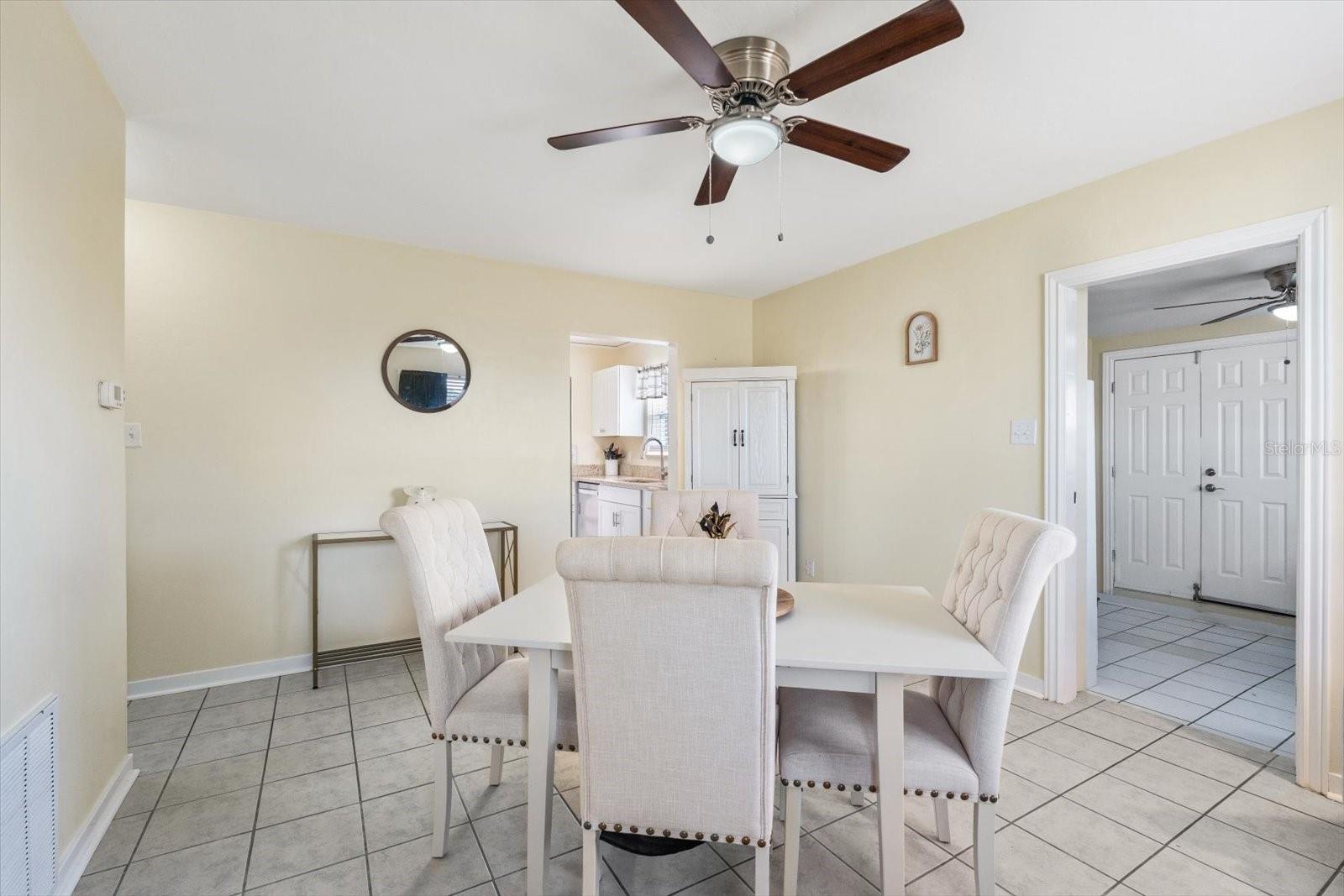 Image 3 of 37 For 8798 Herbison Avenue