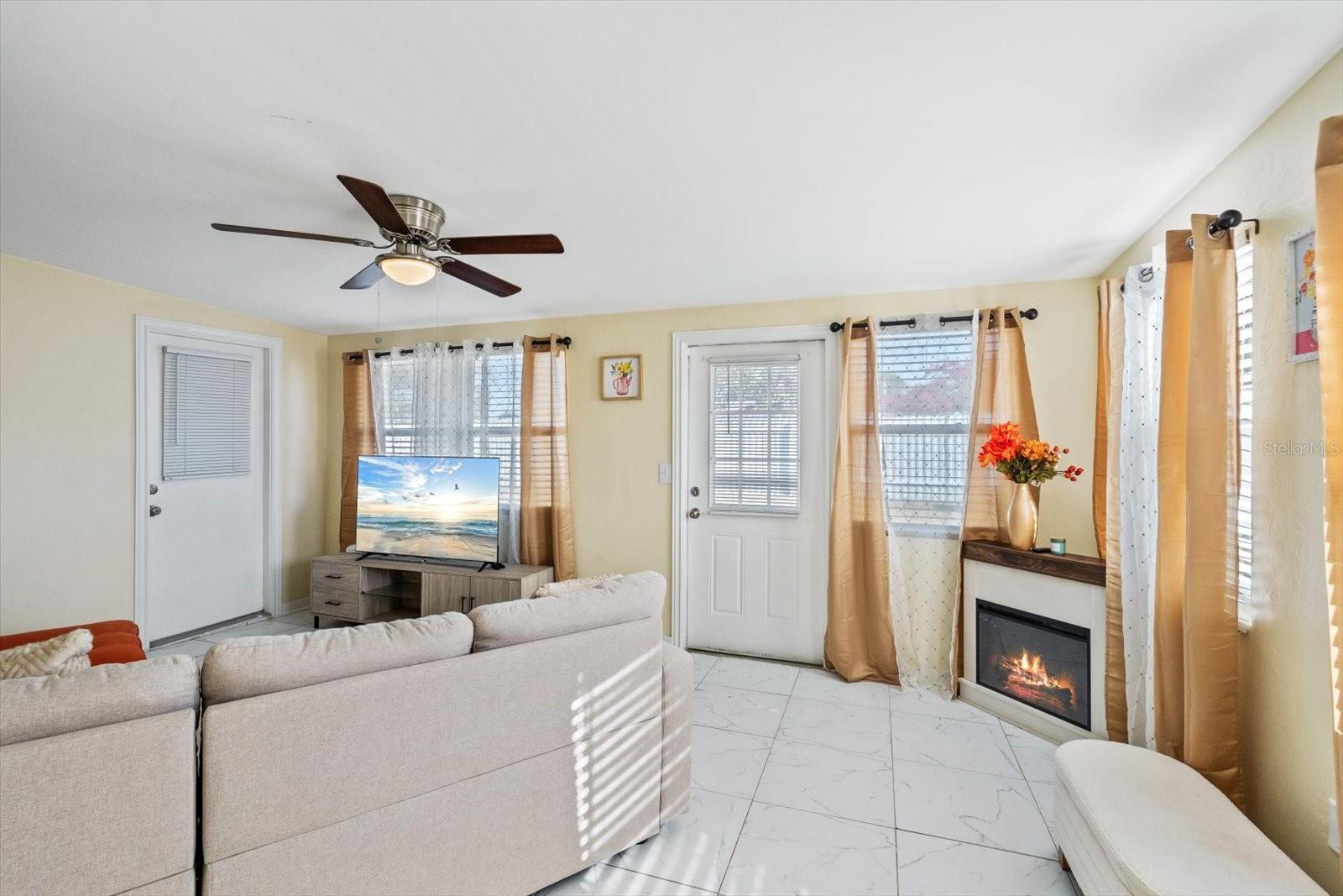 Image 9 of 37 For 8798 Herbison Avenue