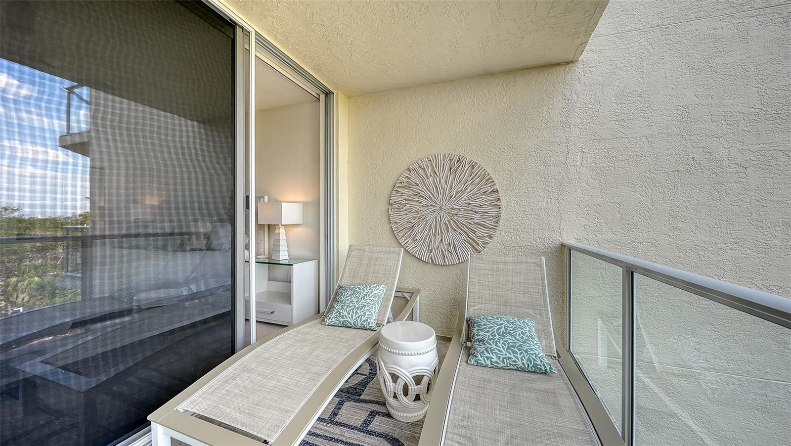 Image 18 of 61 For 1800 Benjamin Franklin Drive B308