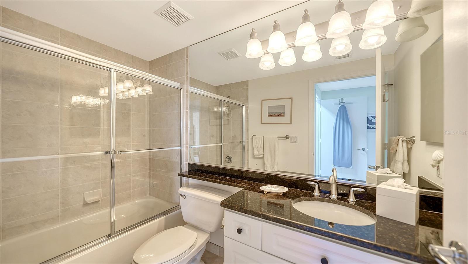 Image 35 of 61 For 1800 Benjamin Franklin Drive B308