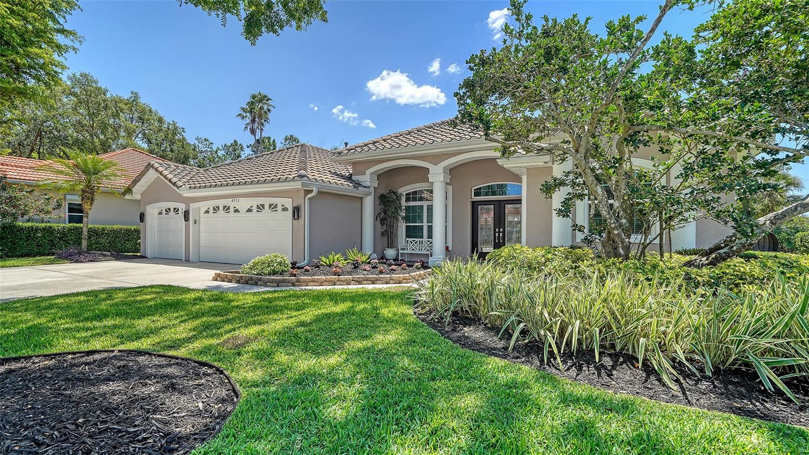 Details for 4912 Old Oakleaf Drive, SARASOTA, FL 34233
