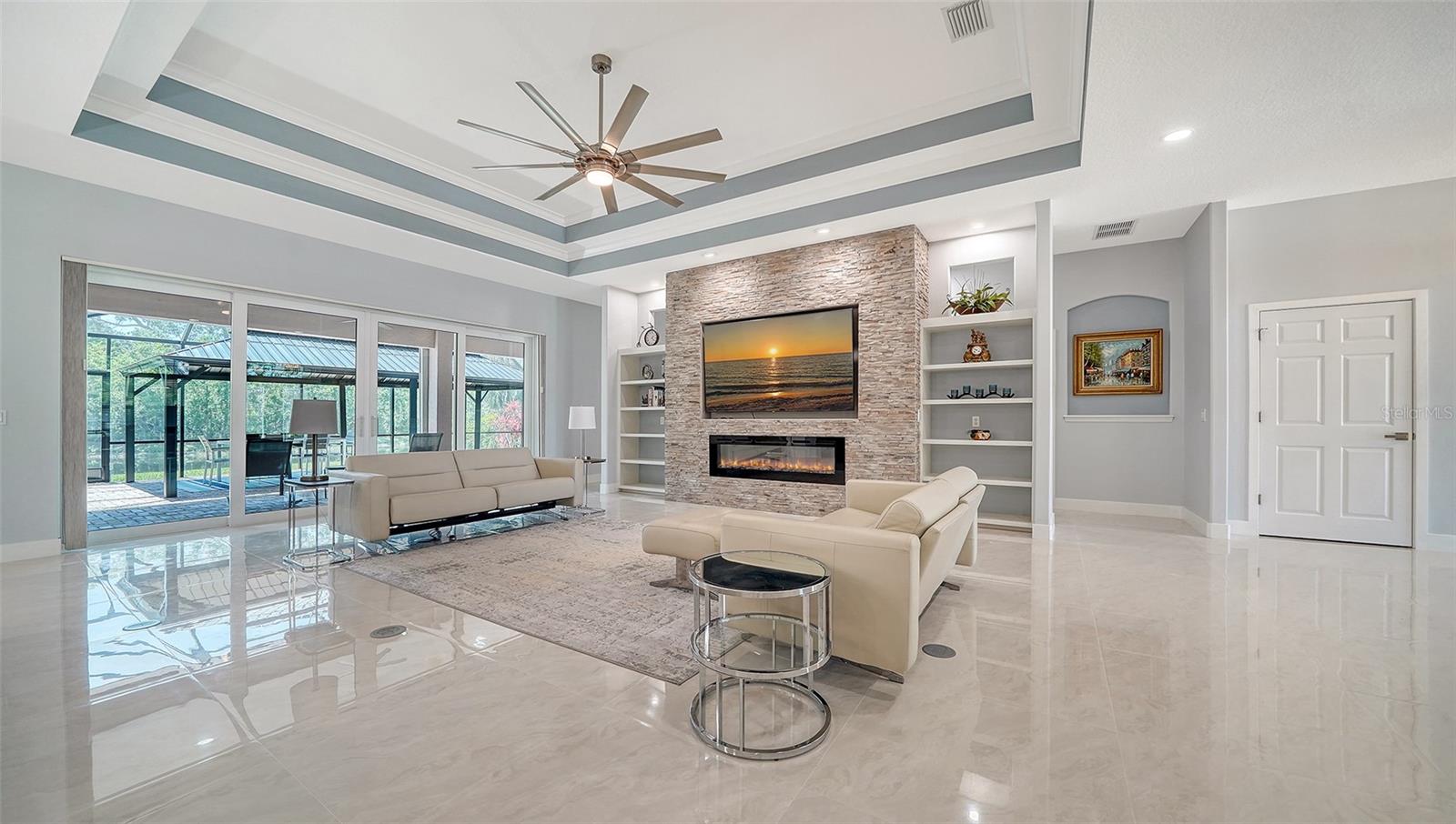 Image 11 of 49 For 4912 Old Oakleaf Drive