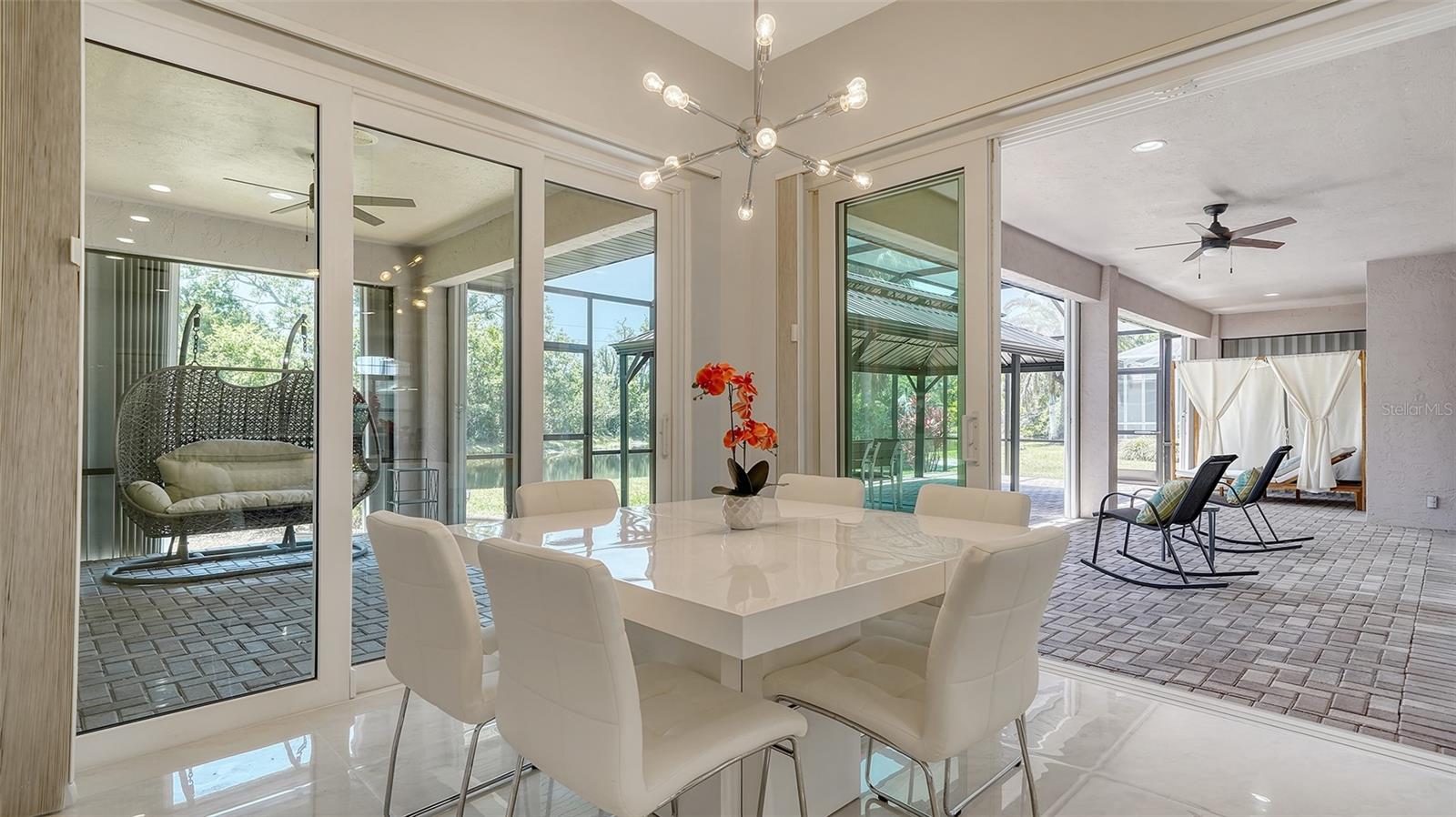 Image 17 of 49 For 4912 Old Oakleaf Drive