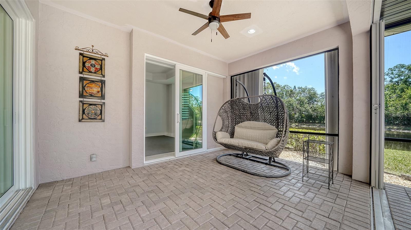 Image 41 of 49 For 4912 Old Oakleaf Drive