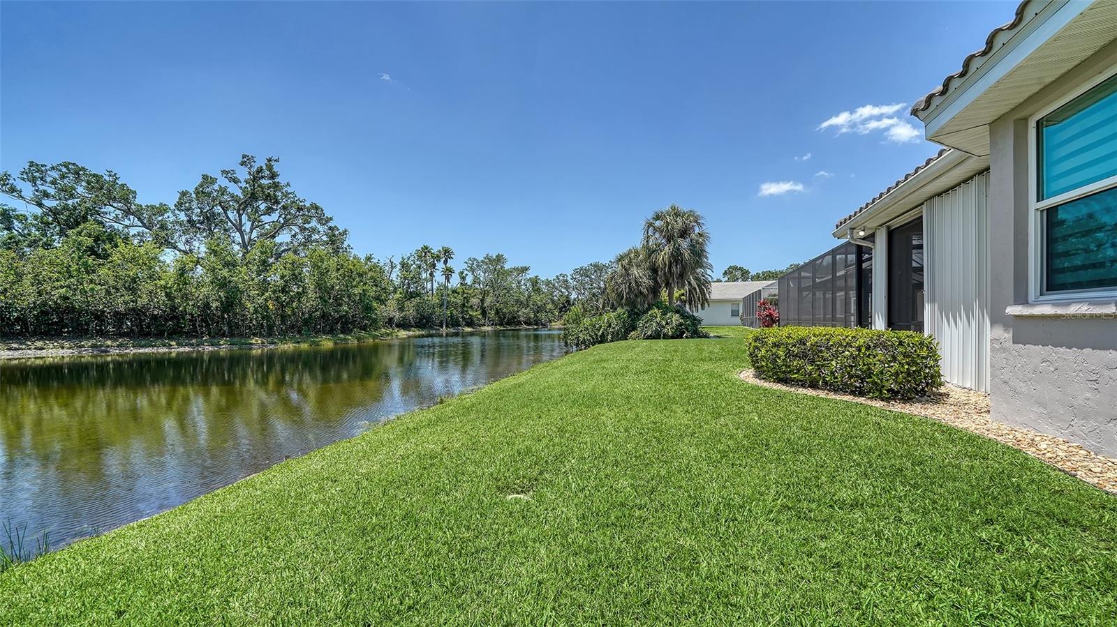 Image 43 of 49 For 4912 Old Oakleaf Drive
