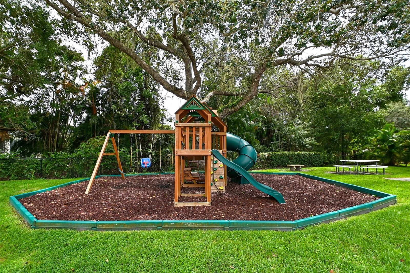 Image 48 of 49 For 4912 Old Oakleaf Drive