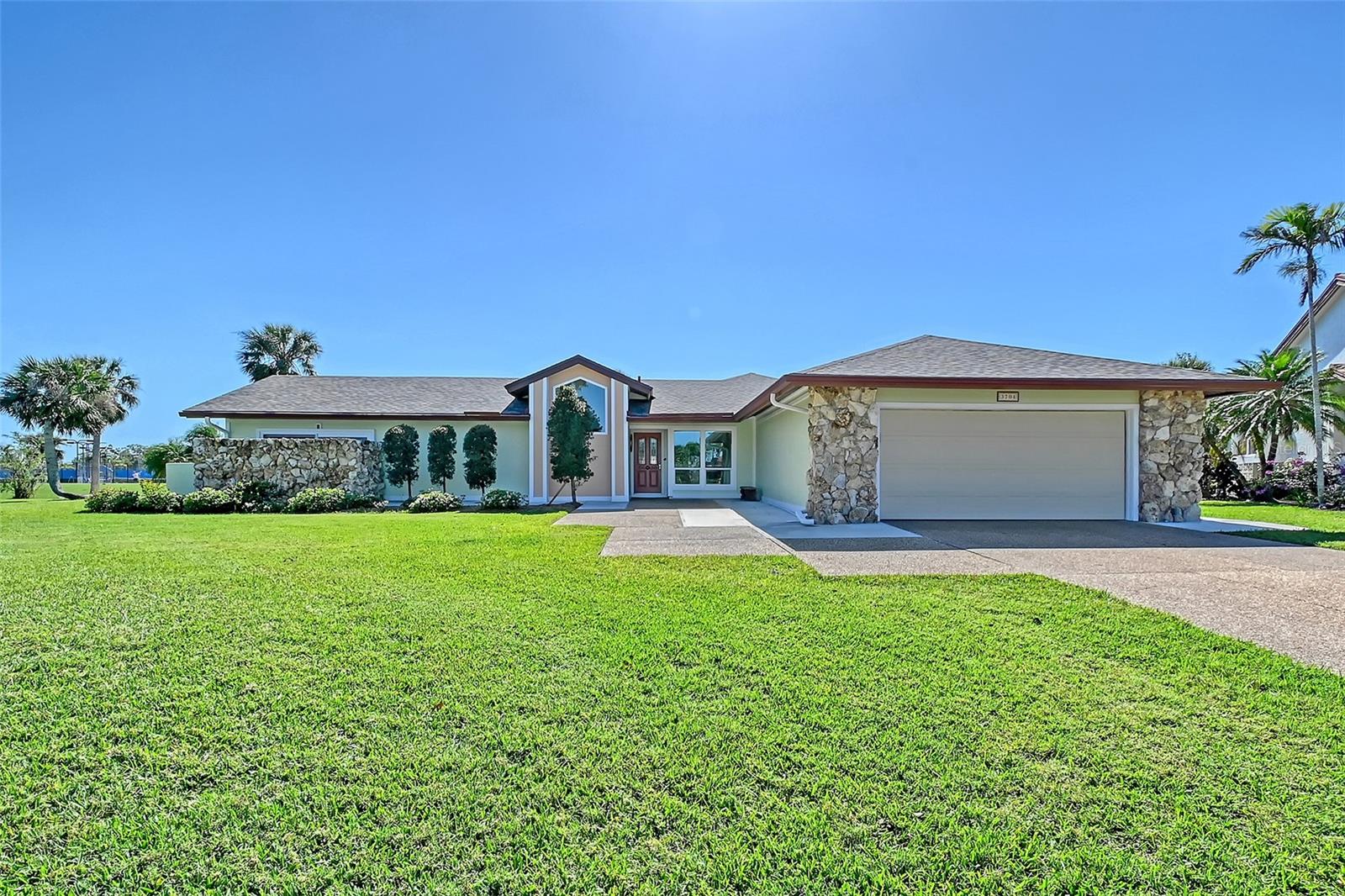 Image 53 of 82 For 3704 Prairie Dunes Drive