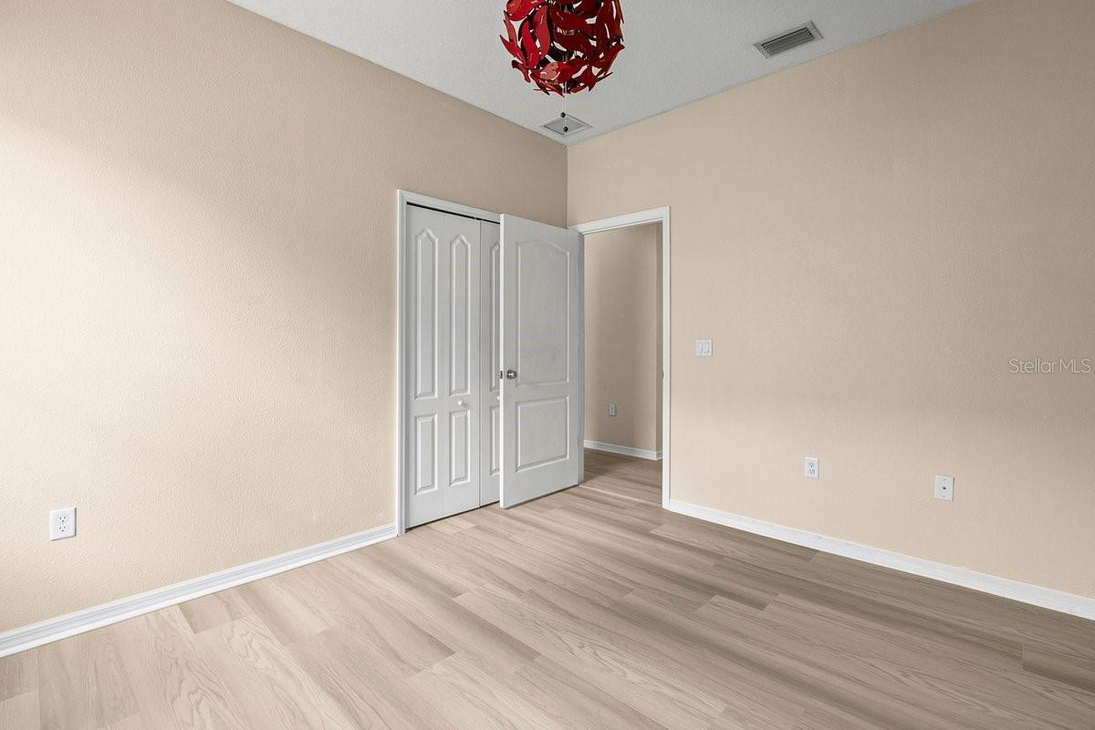 Image 19 of 43 For 11790 Fennemore Way