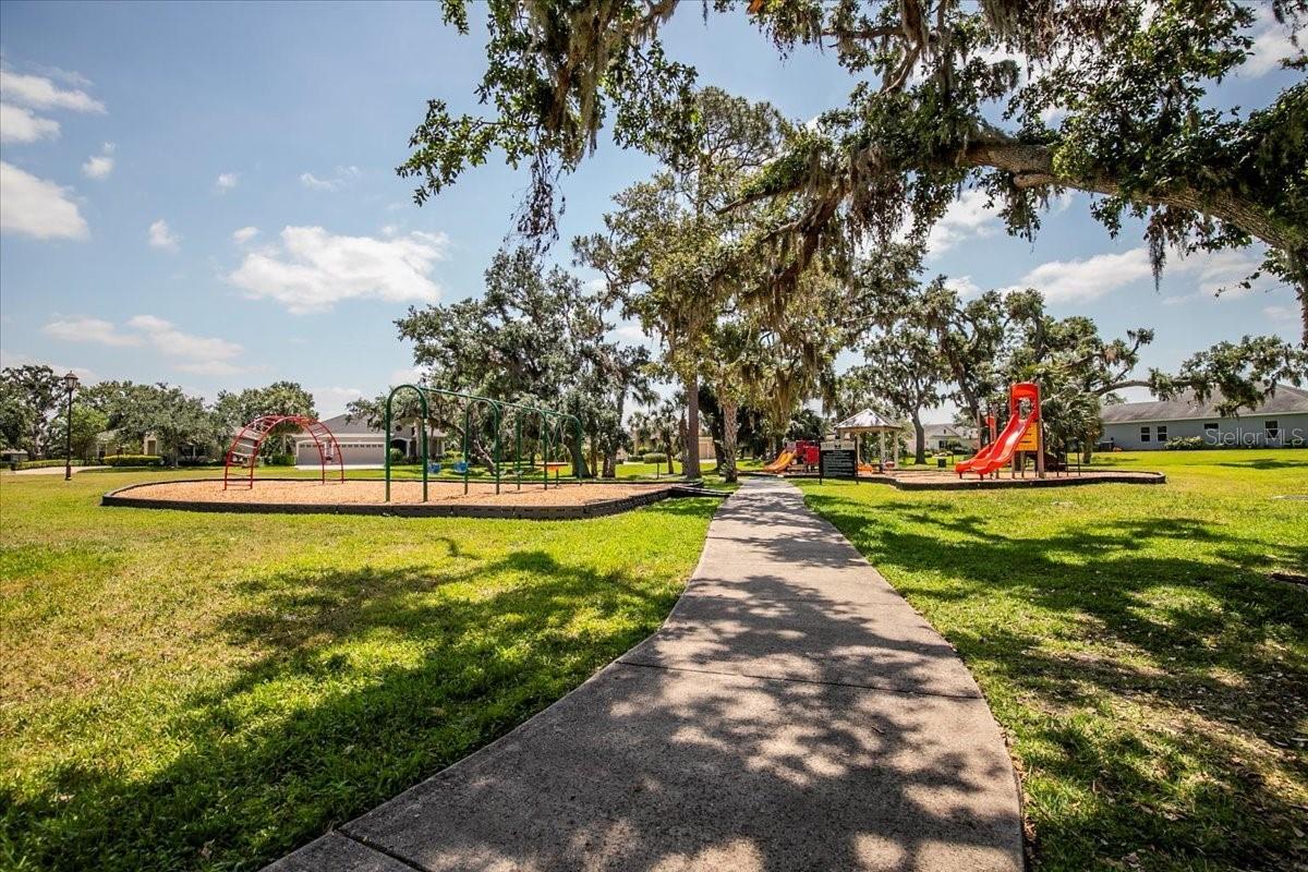 Image 29 of 43 For 11790 Fennemore Way