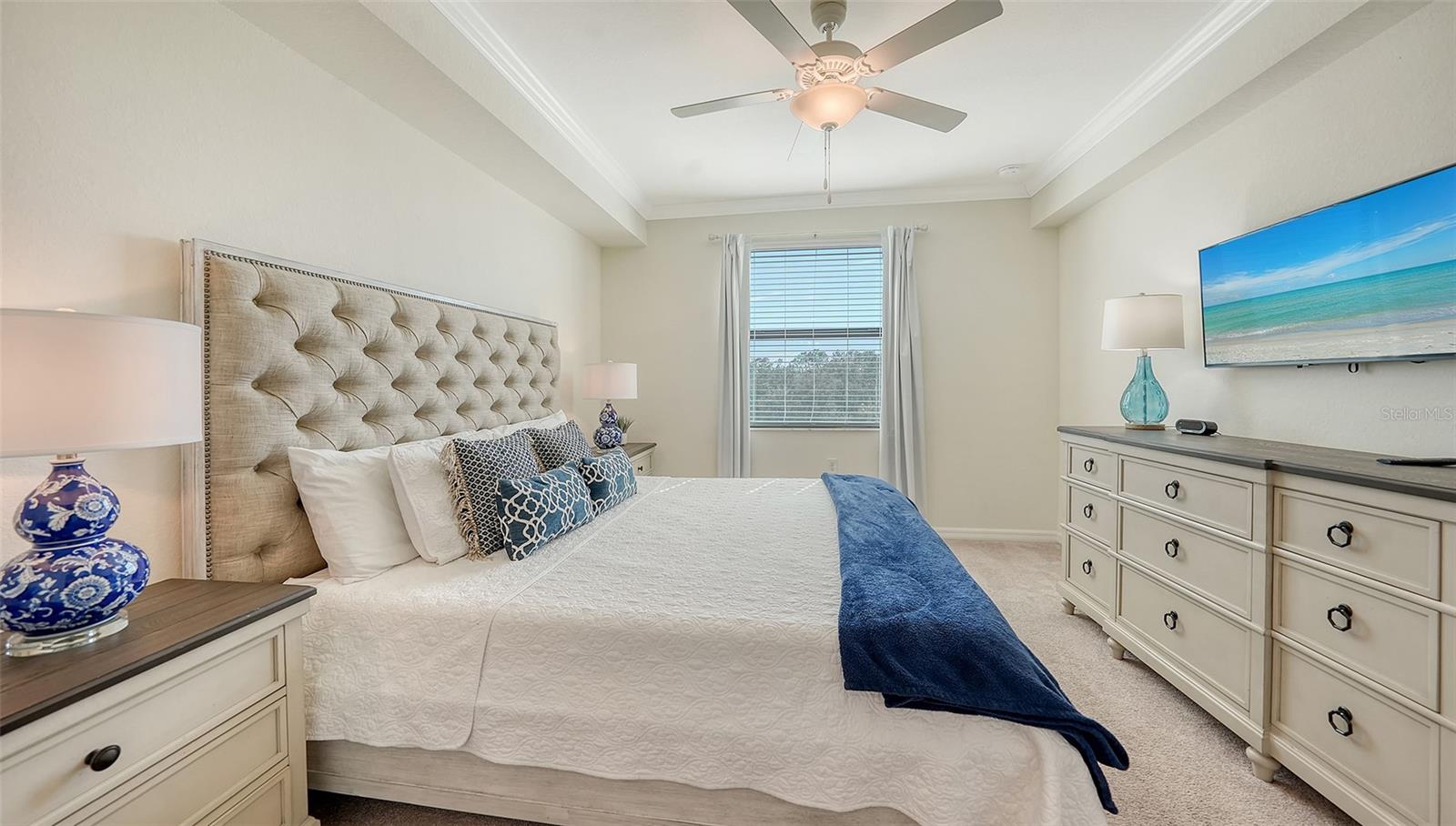 Image 23 of 49 For 17510 Gawthrop Drive 305