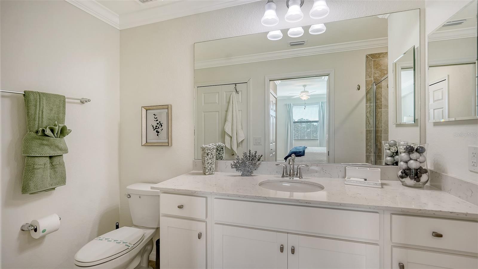 Image 27 of 49 For 17510 Gawthrop Drive 305