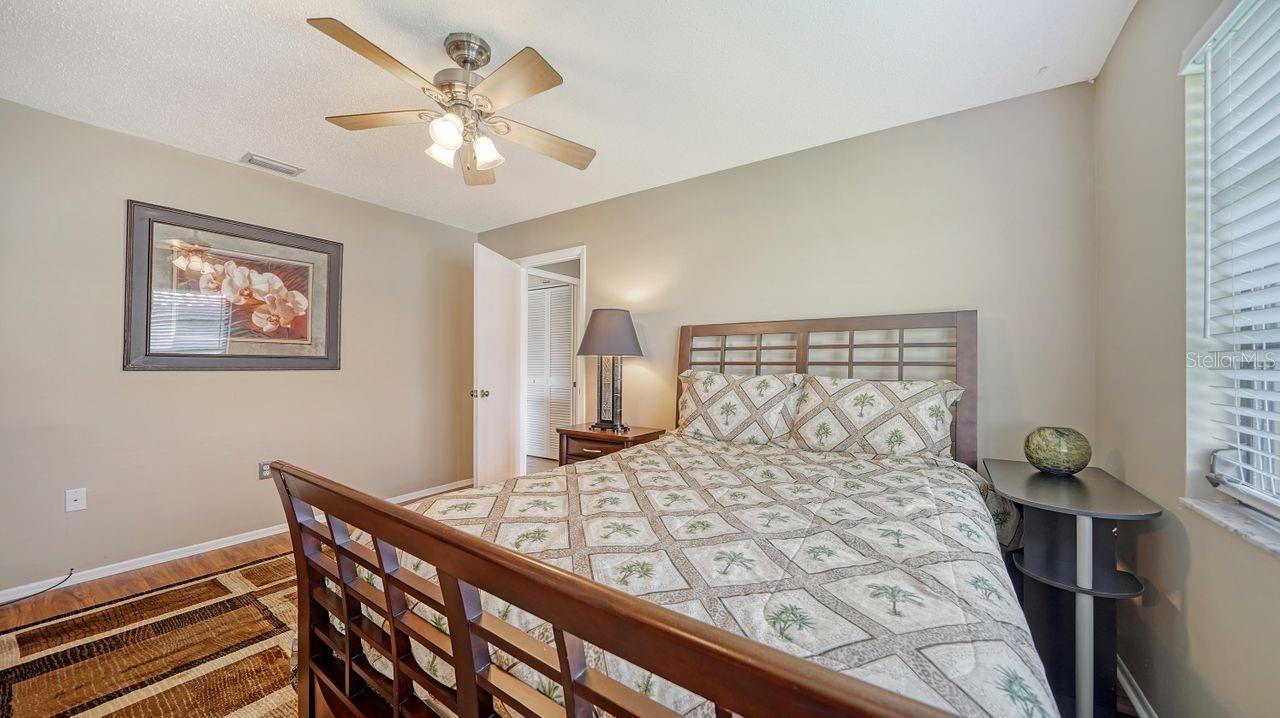Image 22 of 39 For 5630 Golf Pointe Drive 205