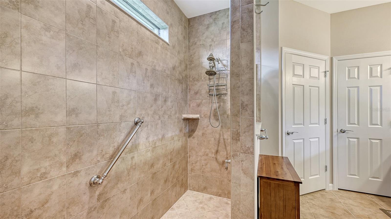 Image 30 of 90 For 5562 Rain Lily Court