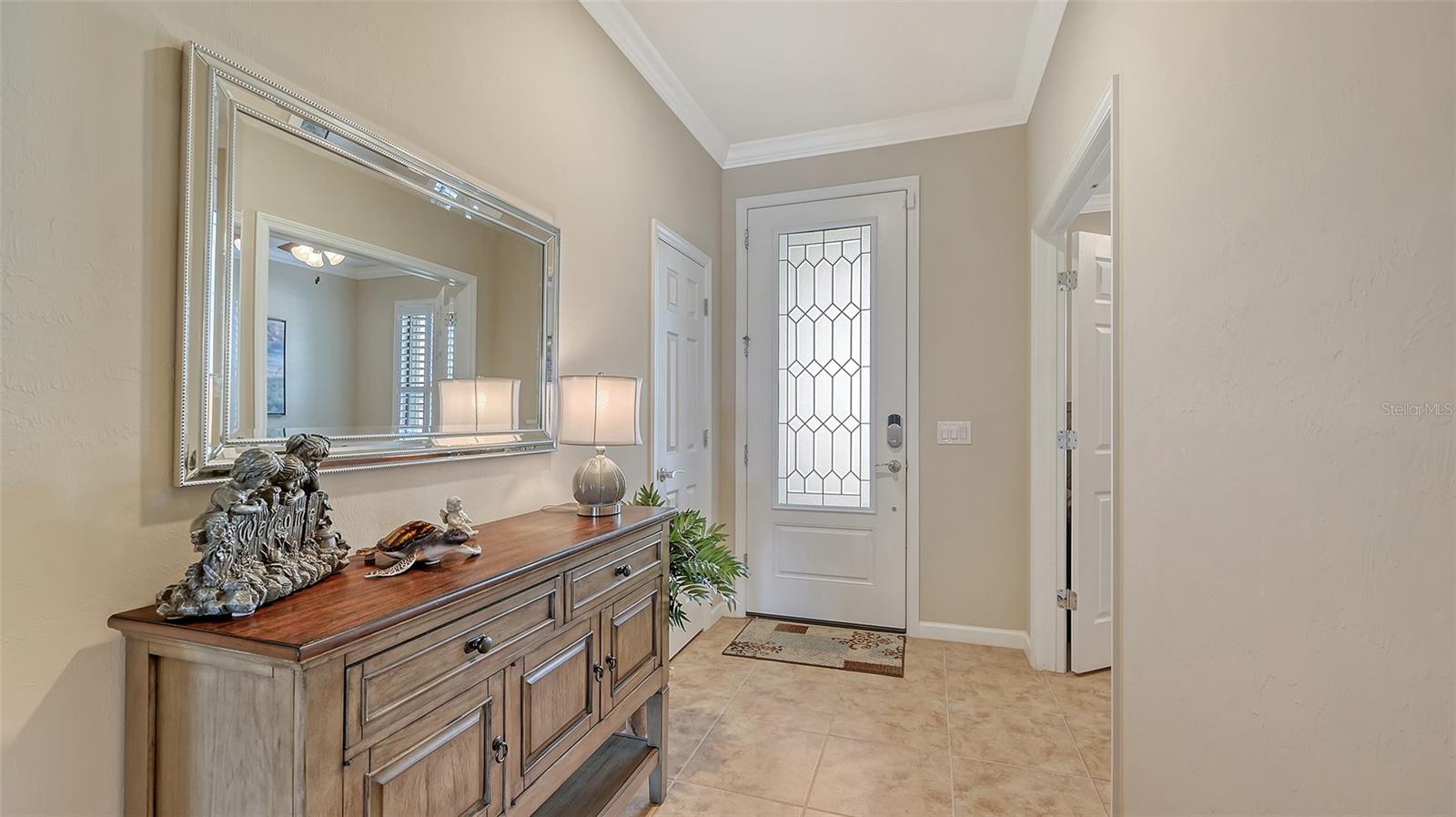 Image 6 of 90 For 5562 Rain Lily Court