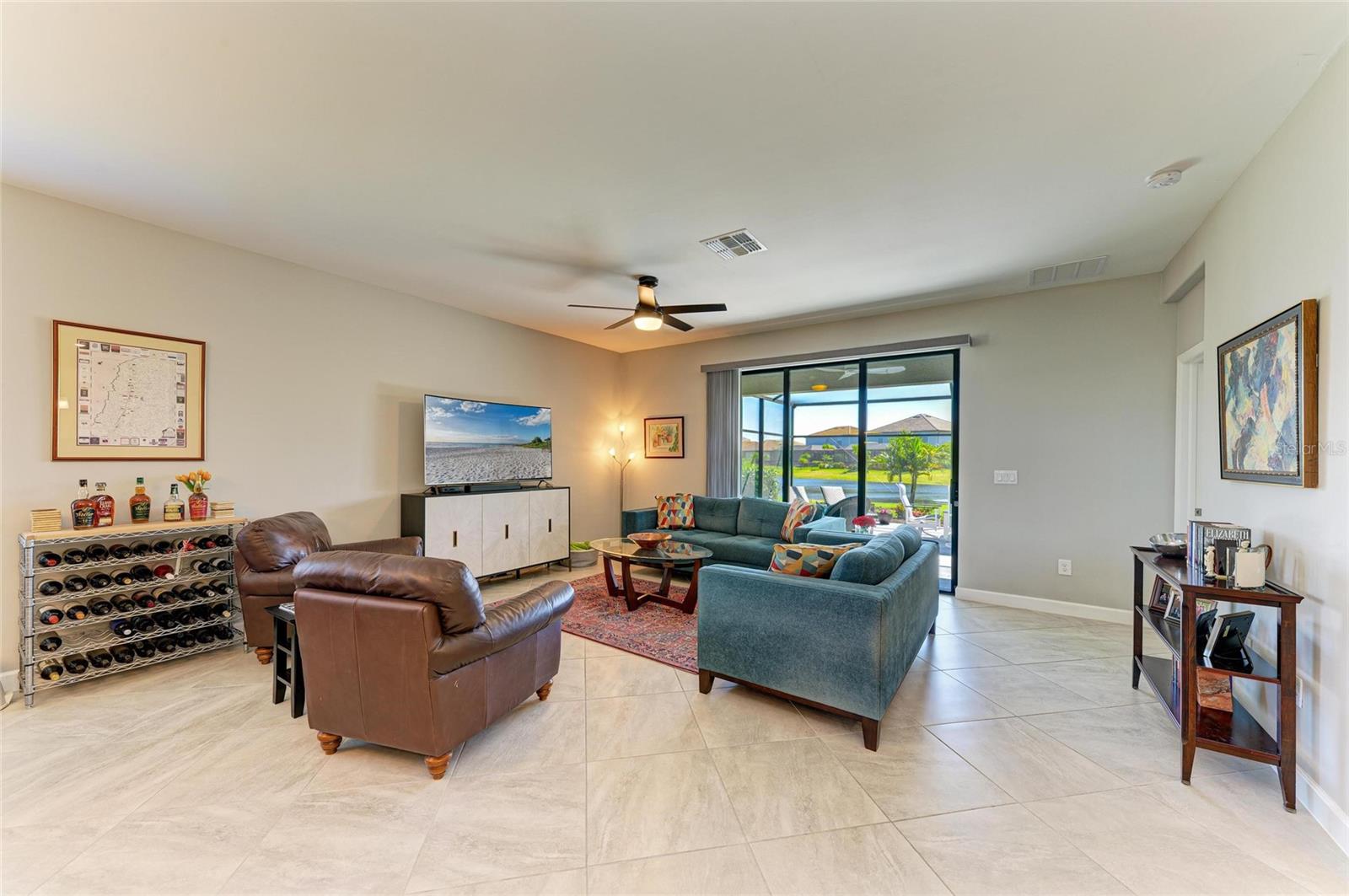Image 12 of 68 For 5129 Marina Basin Court