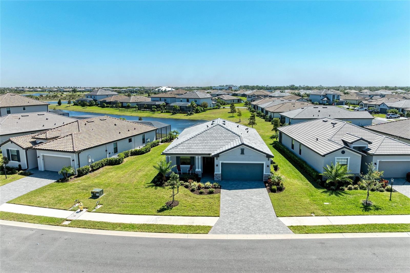 Image 3 of 68 For 5129 Marina Basin Court