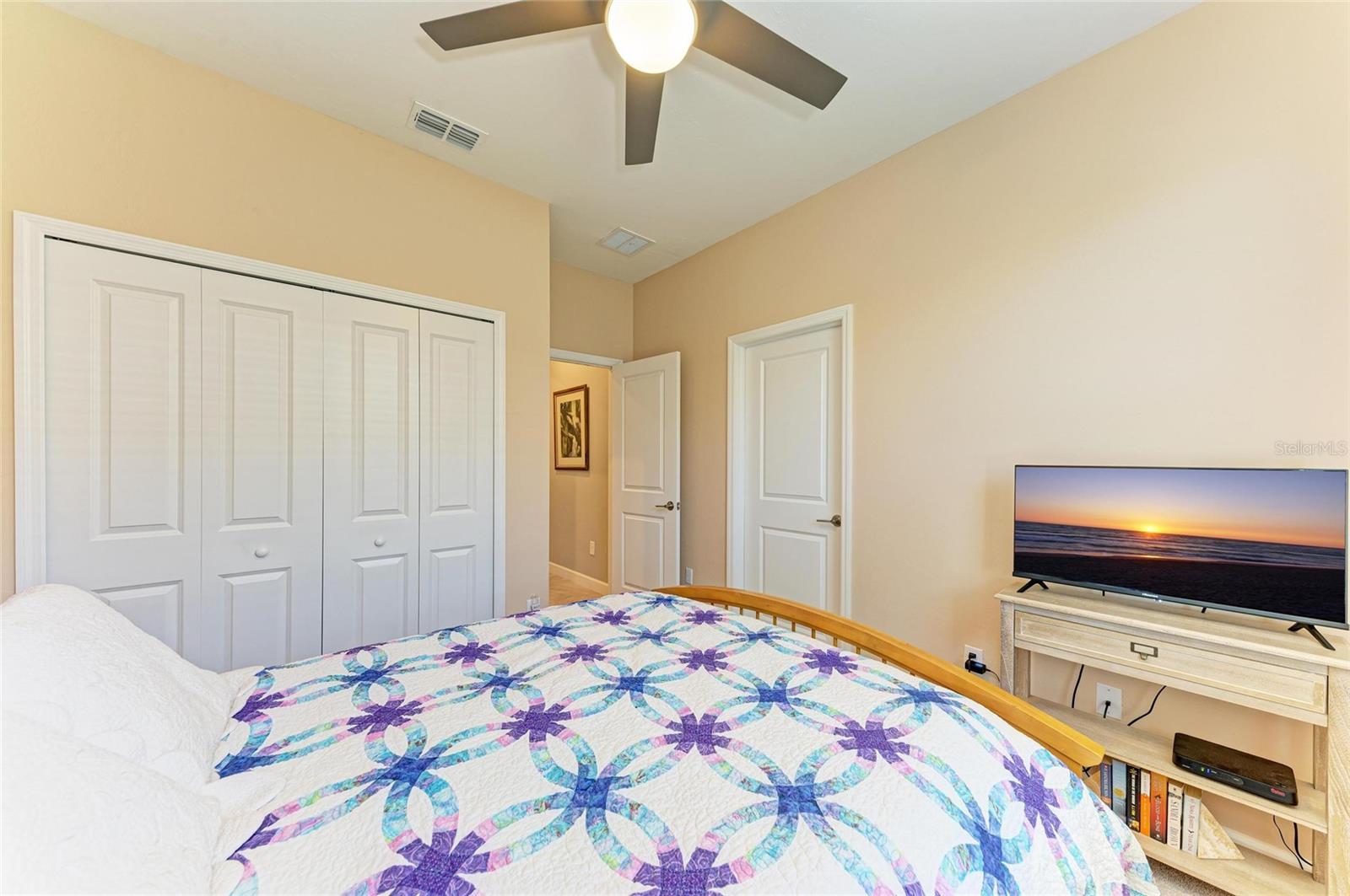 Image 32 of 68 For 5129 Marina Basin Court
