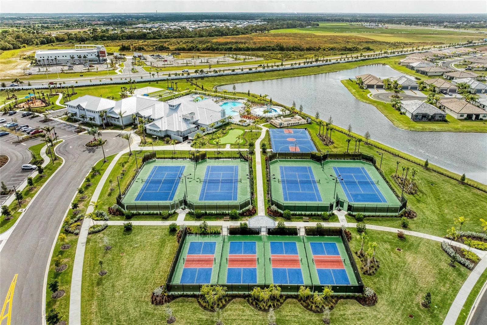 Image 50 of 68 For 5129 Marina Basin Court